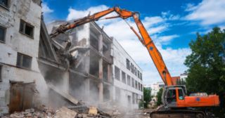 Промышленный демонтаж зданий Малоярославец, цена от 3021 руб.