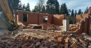 Демонтаж 1 этажного дома Малоярославец, цена от 1643 руб.