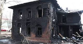 Демонтаж дома после пожара в Малоярославце - Быстро и надежно от Сварной-Млр от 2226 рублей